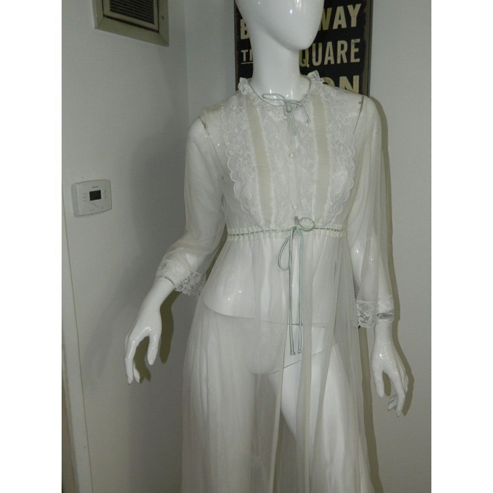 Miss Elaine Robe White Sheer Blue Drawstring  Lace  Neck‎ Ruffle Peignoir Small